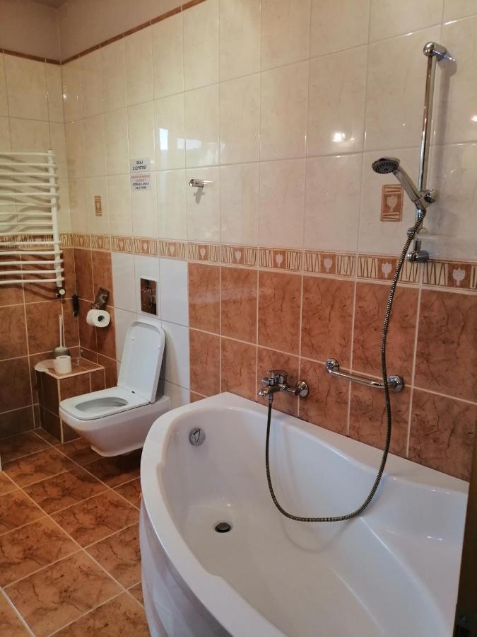 Delfin Bed & Breakfast Mielno  Luaran gambar